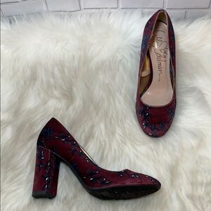Libby Edelman Le Sean Burgundy Velvet Heels Sz 7.5